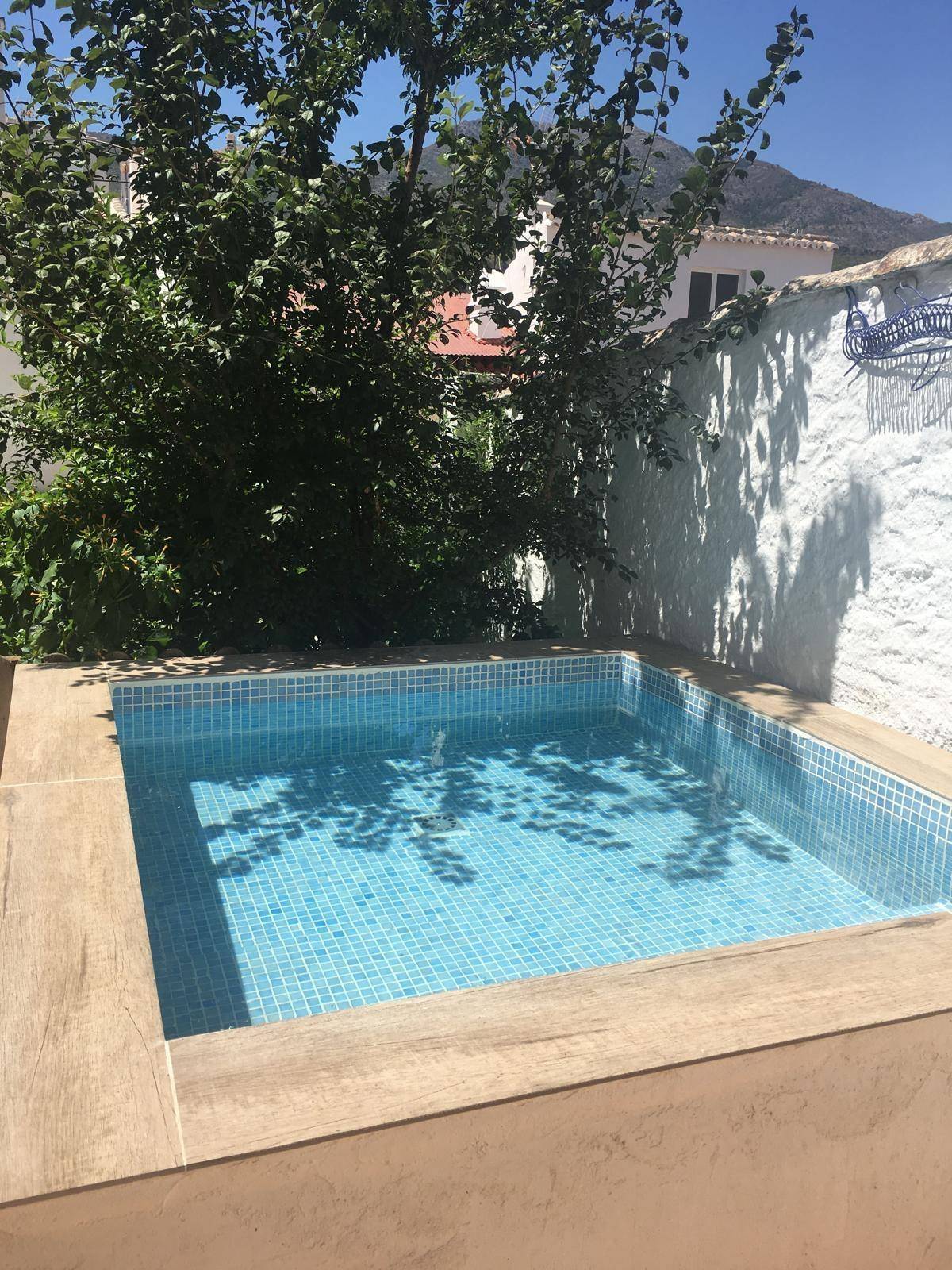 Casa en venda in Alozaina