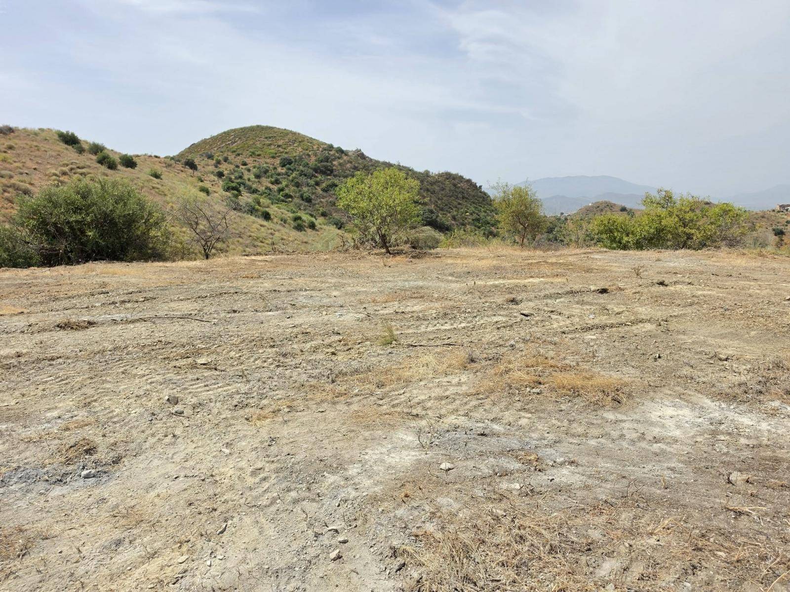 Parcela en venta en Almogía