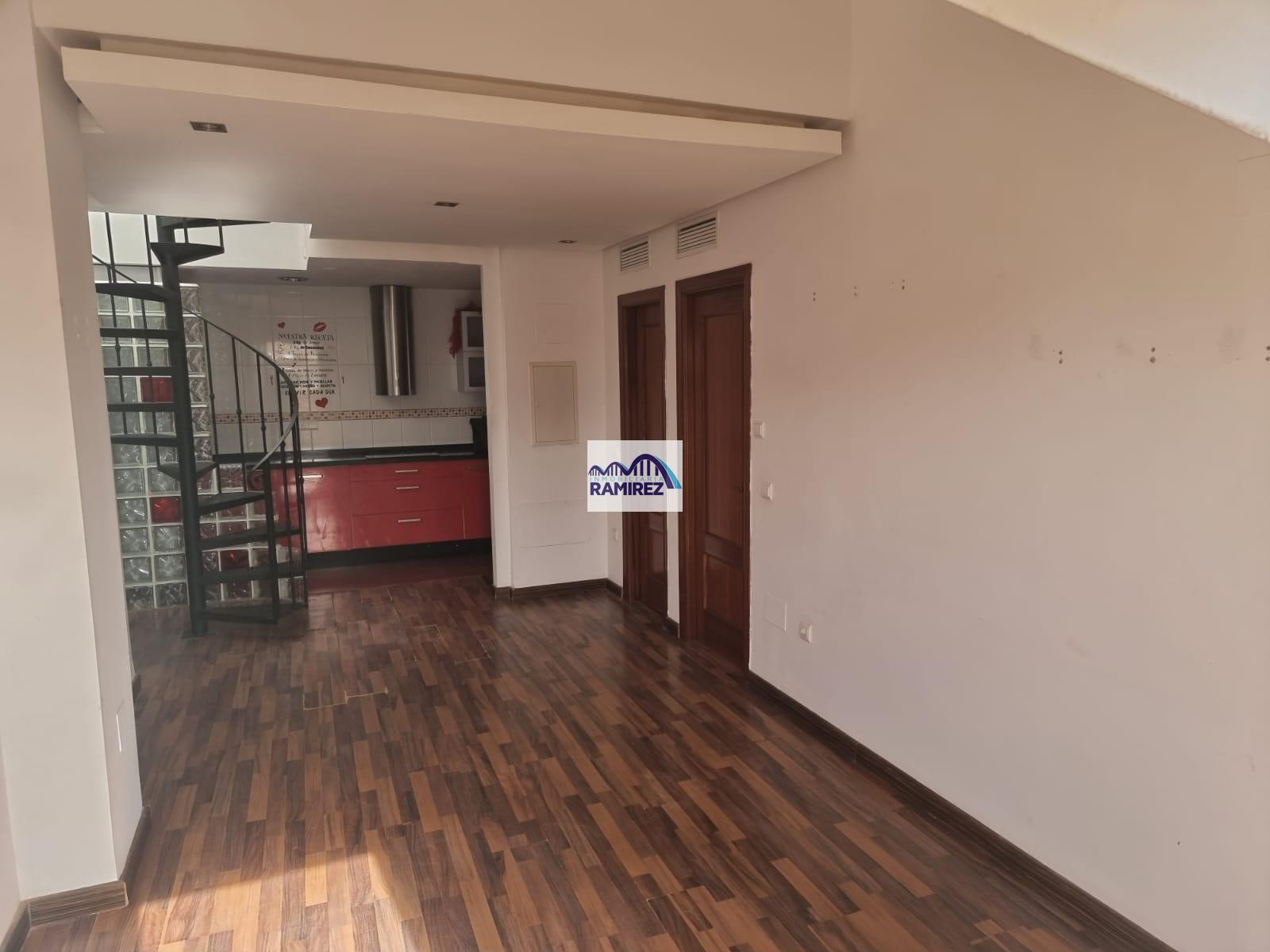 Wohnung zum verkauf in Estación de Cártama, 135.000 € (Ref.: IR1116)
