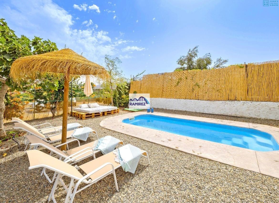 Click to go to the image gallery