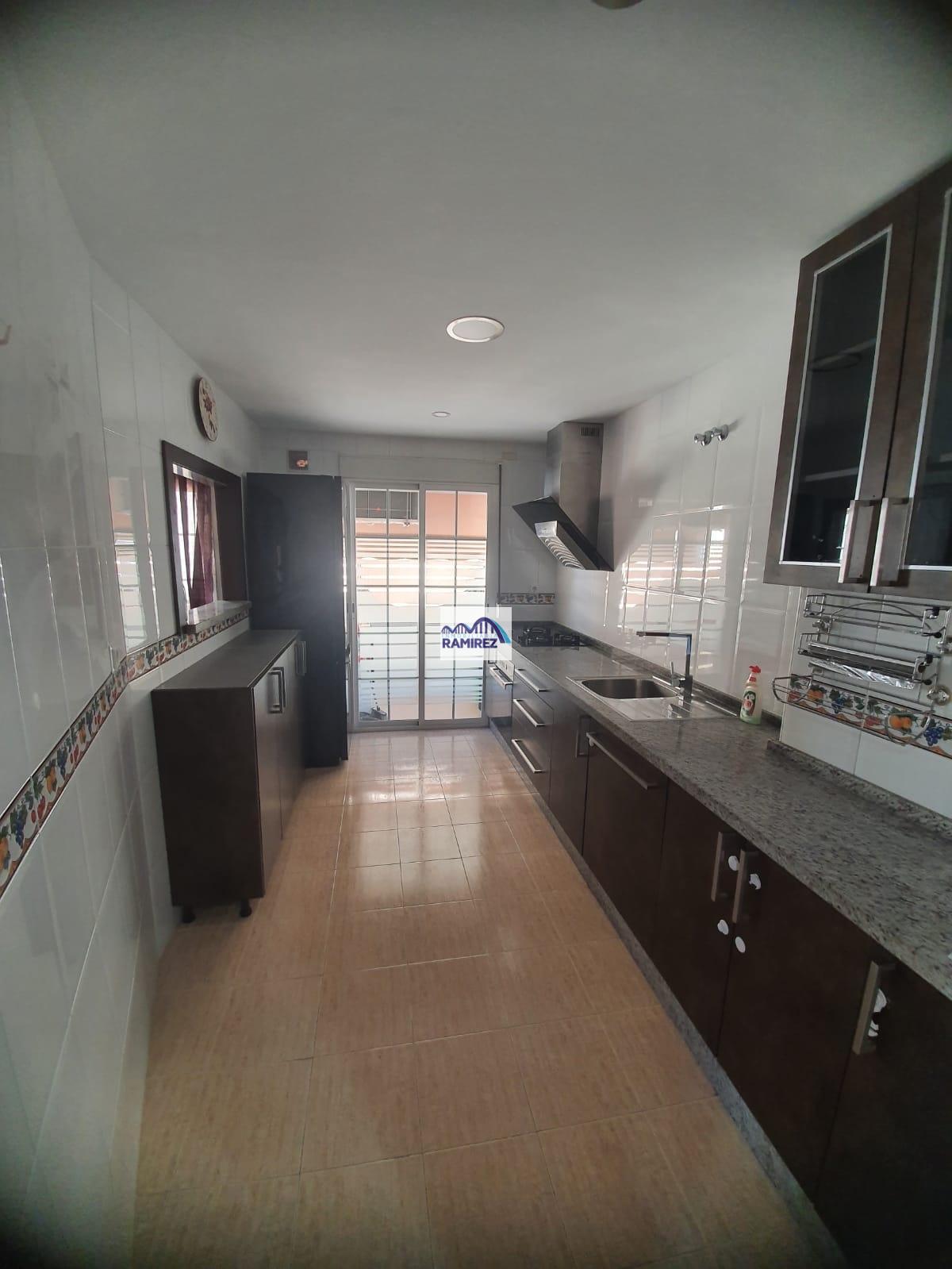 Wohnung zum verkauf in Estación de Cártama, 165.000 € (Ref.: IR1489)