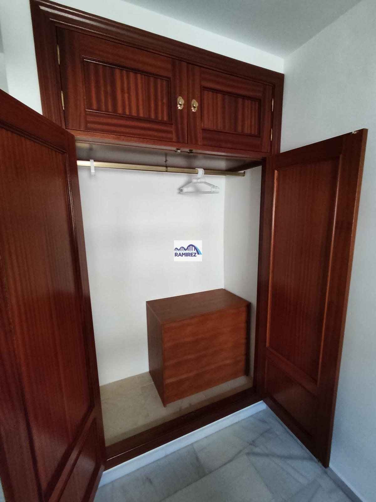 Wohnung zum verkauf in Cártama, 165.000 € (Ref.: IR1563)