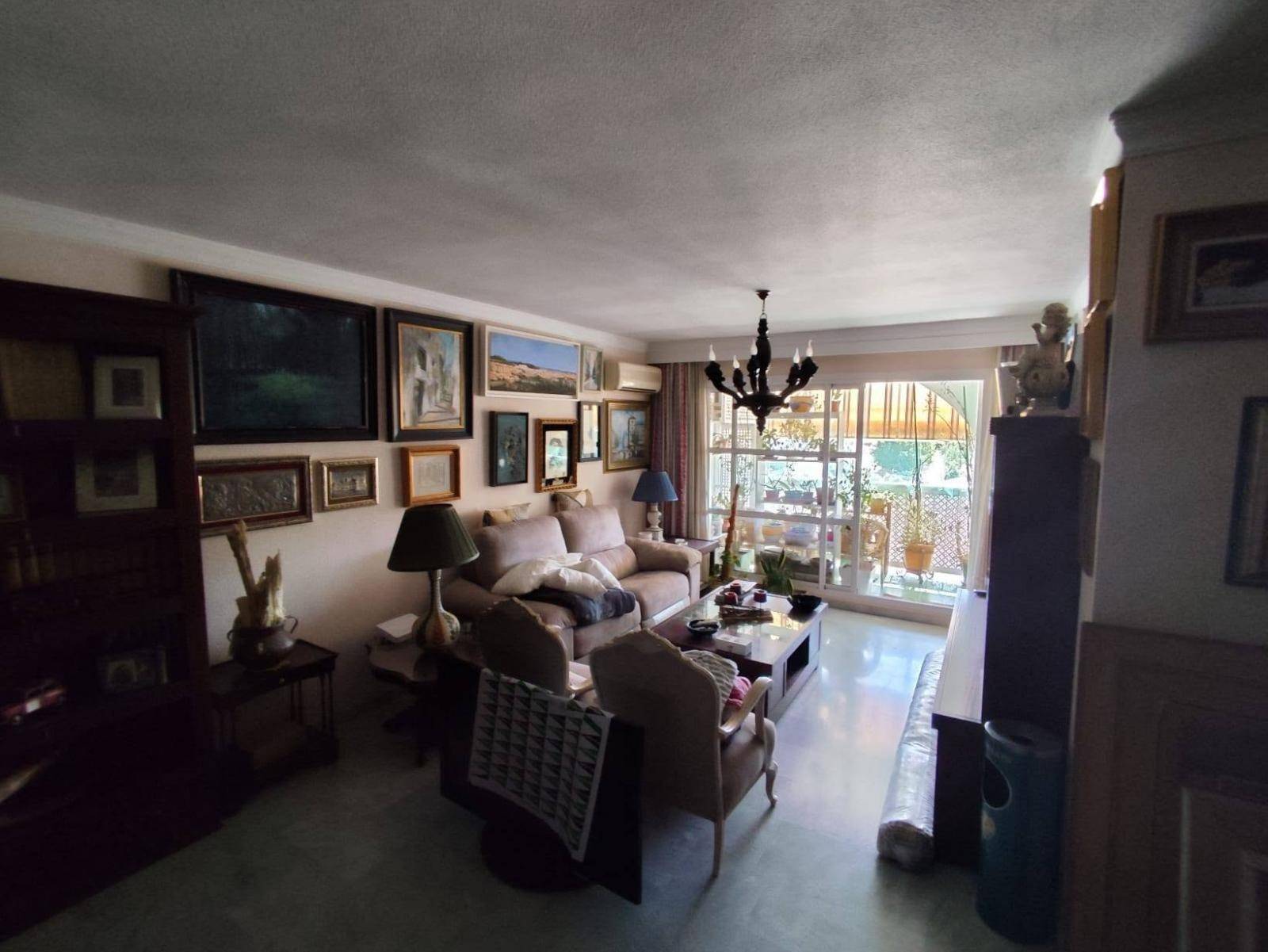 مسطحة للبيع في Colonia Santa Inés (Málaga)