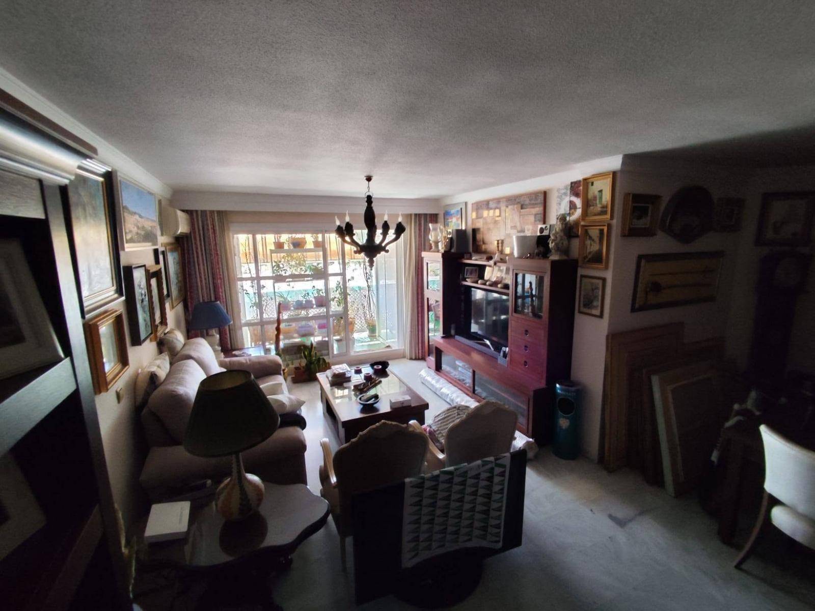 مسطحة للبيع في Colonia Santa Inés (Málaga)